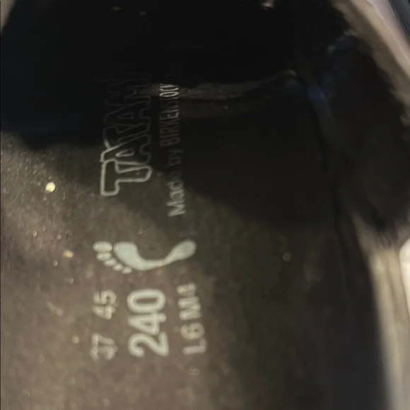 Black Tatami Birkenstock Size 37 Strap Clog. NWOT - Picture 2 of 4